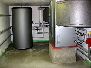 Luft-Wasser-Wärmepumpe Innenaufstellung